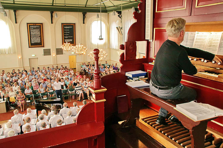 10 juni 2018-Avond zangdienst met Martin Mans projectkoor_08